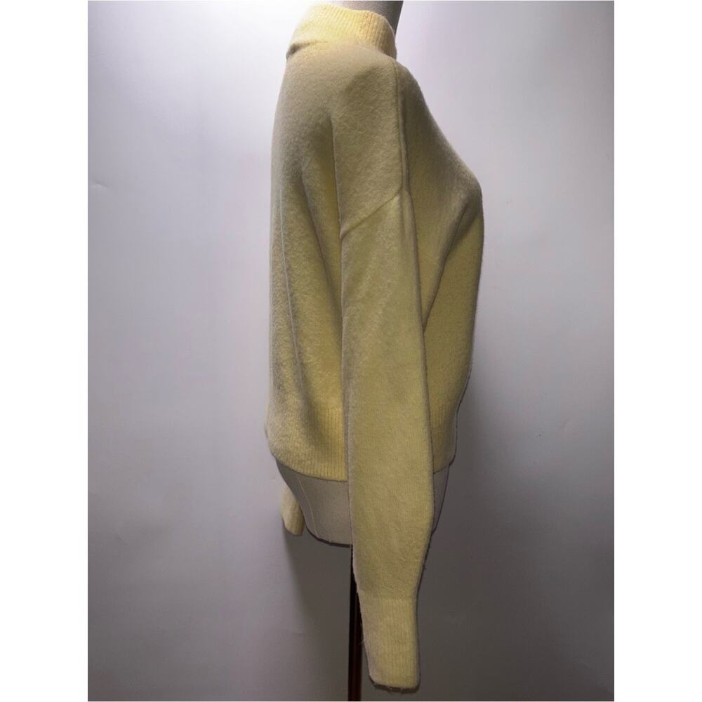 & Other Stories Light Yellow Mock Turtleneck Sweater Size XS - Picture 6 of 10